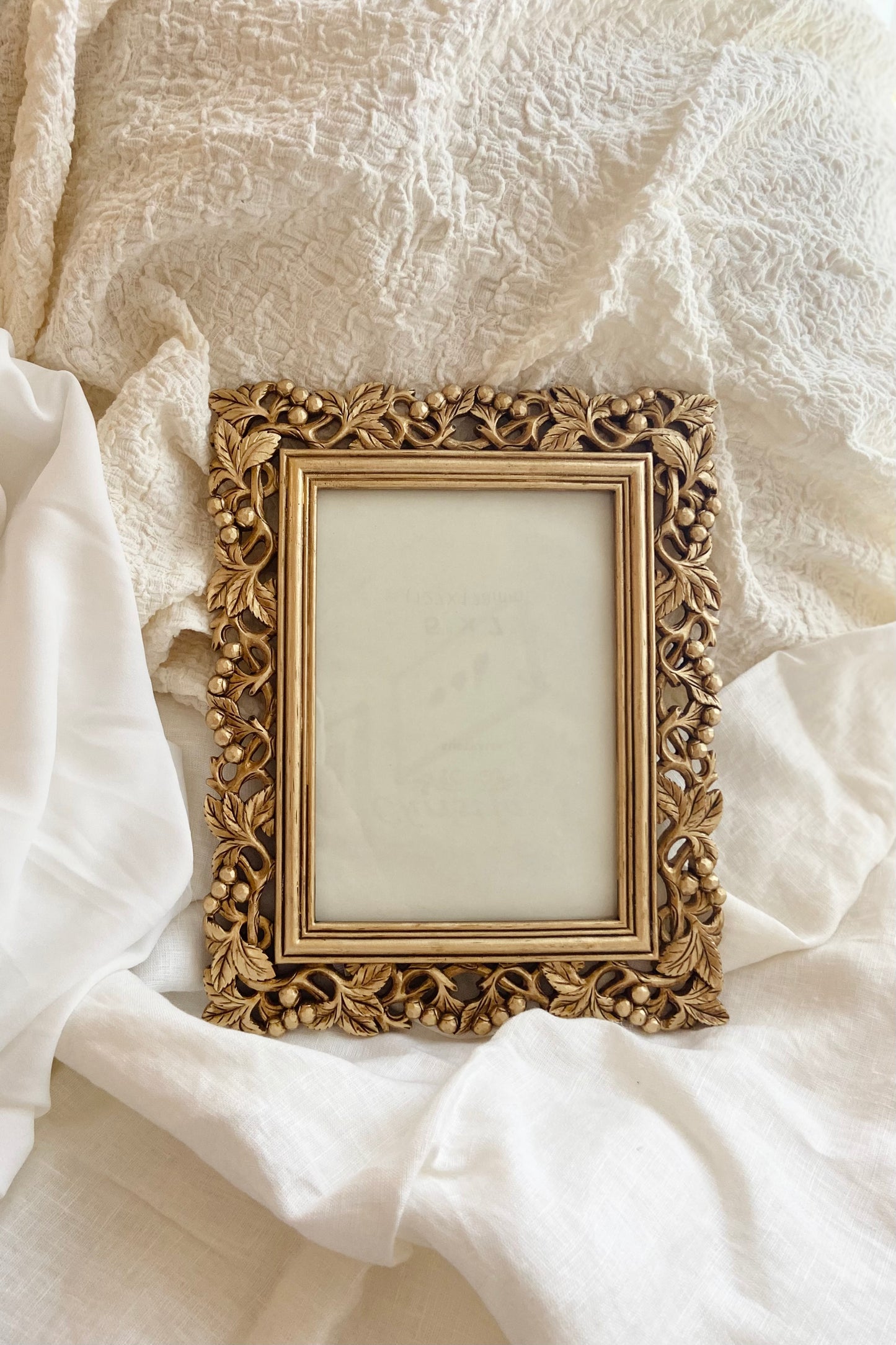 'Briar' Vintage Style Frame + Print Bundle | Your Choice of 5x7” Print