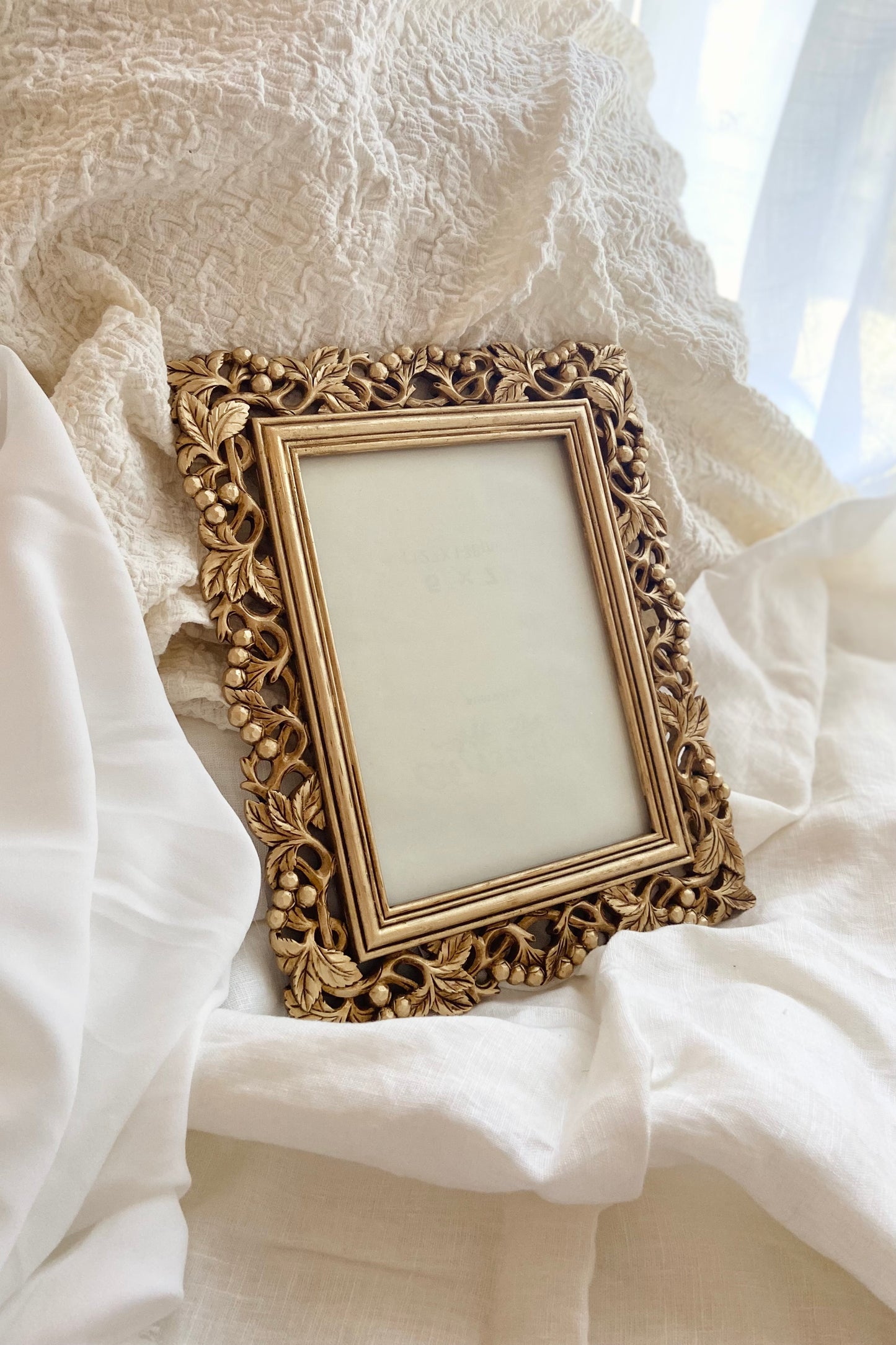 'Briar' Vintage Style Frame + Print Bundle | Your Choice of 5x7” Print