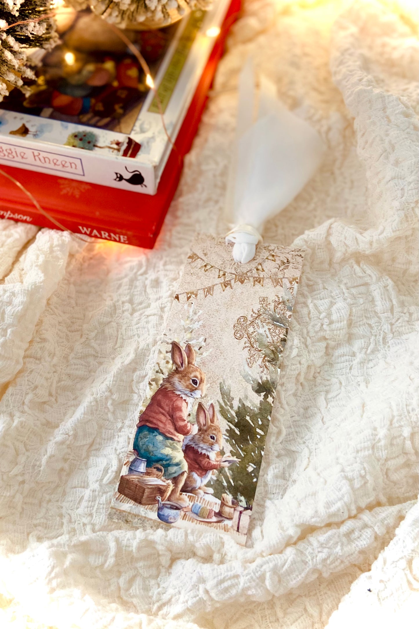 Thistledown Bunny Family | Classic Christmas Tales | Bookmark